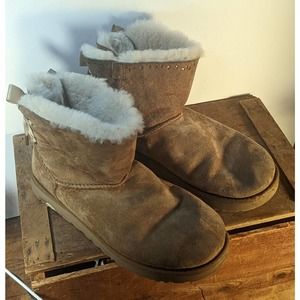 Ugg Womens Size 8 Bailey Bow Ankle Boots Chestnut Brown Bow dixi flora